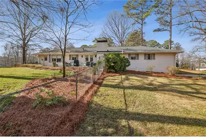 2077 Luray Court, Atlanta, GA 30338 - Photo 32