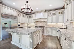 4076 Peachtree Dunwoody Road NE, Atlanta, GA 30342 - Photo 12
