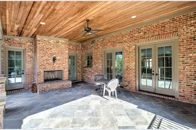 4076 Peachtree Dunwoody Road NE, Atlanta, GA 30342 - Photo 46