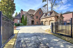 4076 Peachtree Dunwoody Road NE, Atlanta, GA 30342 - Photo 2