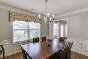 5652 Leaf Ridge Ln, Buford, GA 30518 - Photo 10