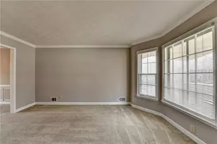 828 Clarion Way, Lawrenceville, GA 30044 - Photo 8