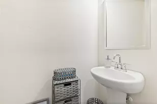 5853 Greystone Dr, Lithonia, GA 30058 - Photo 4