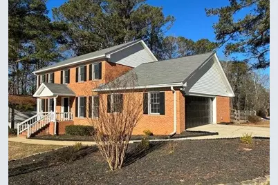 560 Clubhouse Drive, Conyers, GA 30094 - Photo 2