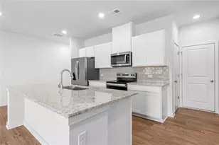 1925 Westwind St, Lawrenceville, GA 30043 - Photo 6