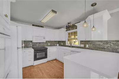 83 Kings Drive, Braselton, GA 30517 - Photo 16