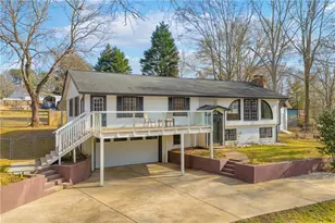 83 King's Dr, Braselton, GA 30517 - Photo 2