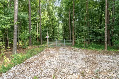 2535B Willow Lane, Social Circle, GA 30025 - Photo 2