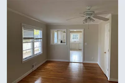 1910 La Dawn Lane NW, Atlanta, GA 30318 - Photo 4