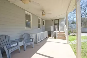 1910 La Dawn Ln NW, Atlanta, GA 30318 - Photo 18