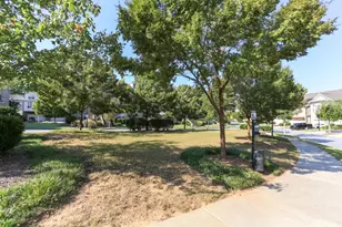 3899 Glenview Club Ln, Duluth, GA 30097 - Photo 38