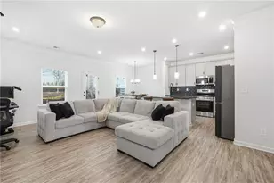 3860 Pressley Ln, Powder Springs, GA 30127 - Photo 4