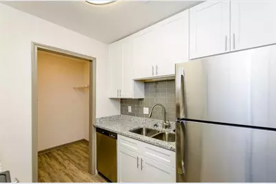 730 Franklin Gateway SE #M13, Marietta, GA 30067 - Photo 2