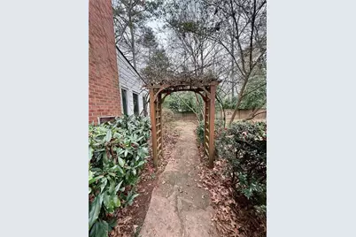 1392 Old Virginia Court SE, Marietta, GA 30067 - Photo 24