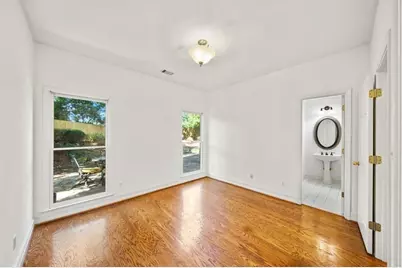 1560 Oak Park Cove, Decatur, GA 30033 - Photo 16