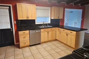 3174 Laventure Dr, Atlanta, GA 30341 - Photo 4