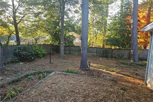 3174 Laventure Dr, Atlanta, GA 30341 - Photo 10