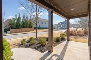 204 Cardinal ln, Woodstock, GA 30189 - Photo 4