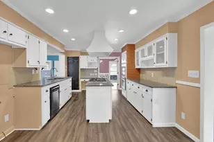 326 Fayette Dr, Winder, GA 30680 - Photo 16