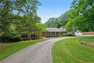 326 Fayette Dr, Winder, GA 30680 - Photo 40