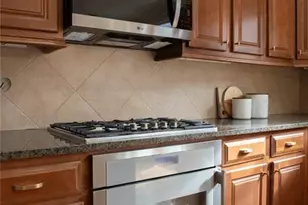 11187 Calypso Dr, Alpharetta, GA 30009 - Photo 14