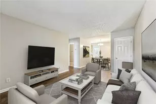 122 Nowell St, Monroe, GA 30655 - Photo 2