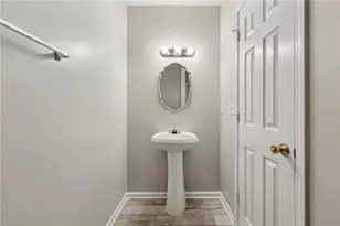 122 Nowell St, Monroe, GA 30655 - Photo 8