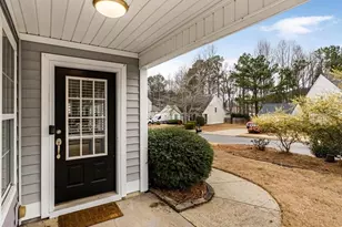 301 Summerstone Ct, Canton, GA 30114 - Photo 4