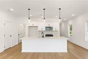 675 Sunstone Ln, Lawrenceville, GA 30043 - Photo 8