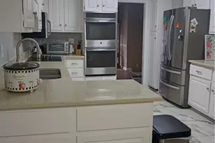 2589 King Cir SE, Conyers, GA 30013 - Photo 2