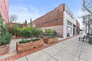 212 Walker Dr, Monroe, GA 30655 - Photo 20