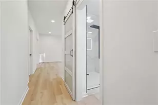 110 Vistacrest Way, Roswell, GA 30075 - Photo 32