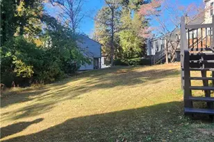 1279 Ridgecrest Ln SE, Smyrna, GA 30080 - Photo 4