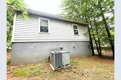 2037 Lakewood Trail SE, Atlanta, GA 30315 - Photo 4