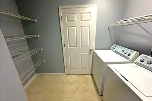 2037 Lakewood Trail SE, Atlanta, GA 30315 - Photo 10