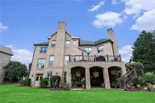 2088 Skybrooke Ct, Hoschton, GA 30548 - Photo 2