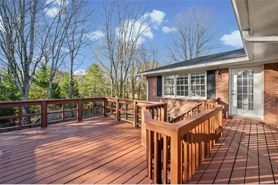 2667 Fontainebleau Drive, Dunwoody, GA 30360 - Photo 44