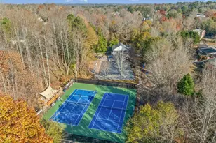 2667 Fontainebleau Dr, Dunwoody, GA 30360 - Photo 54