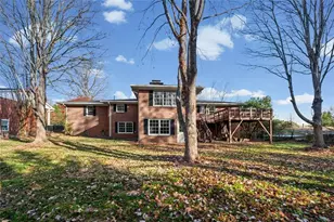 2667 Fontainebleau Dr, Dunwoody, GA 30360 - Photo 48