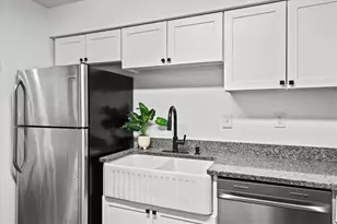 5490 Chemin De Vie, Atlanta, GA 30342 - Photo 10