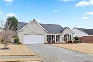 609 Grand Ashbury Ln, Sugar Hill, GA 30518 - Photo 2