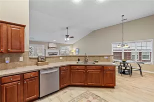 609 Grand Ashbury Ln, Sugar Hill, GA 30518 - Photo 12