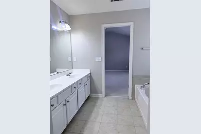 8965 Friarbridge Drive, Suwanee, GA 30024 - Photo 12