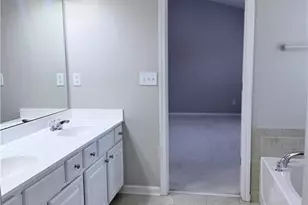 8965 Friarbridge Dr, Suwanee, GA 30024 - Photo 12