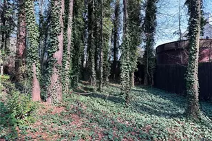 1140 Taylor Oaks Dr, Roswell, GA 30076 - Photo 30