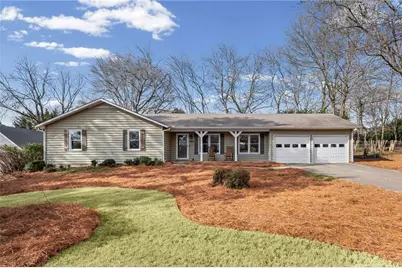 2620 Tritt Lane NE, Marietta, GA 30062 - Photo 2