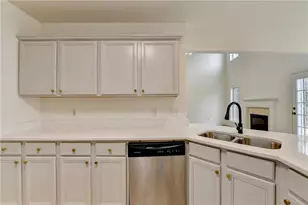 4625 Morning Crest Dr, Lilburn, GA 30047 - Photo 12