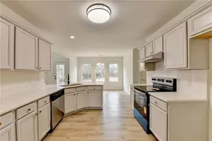 4625 Morning Crest Dr, Lilburn, GA 30047 - Photo 10