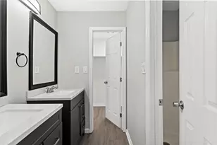 658 Hunt Station Dr, Lawrenceville, GA 30044 - Photo 12