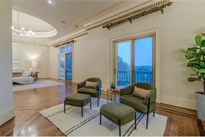 8330 Jett Ferry Road, Sandy Springs, GA 30350 - Photo 38